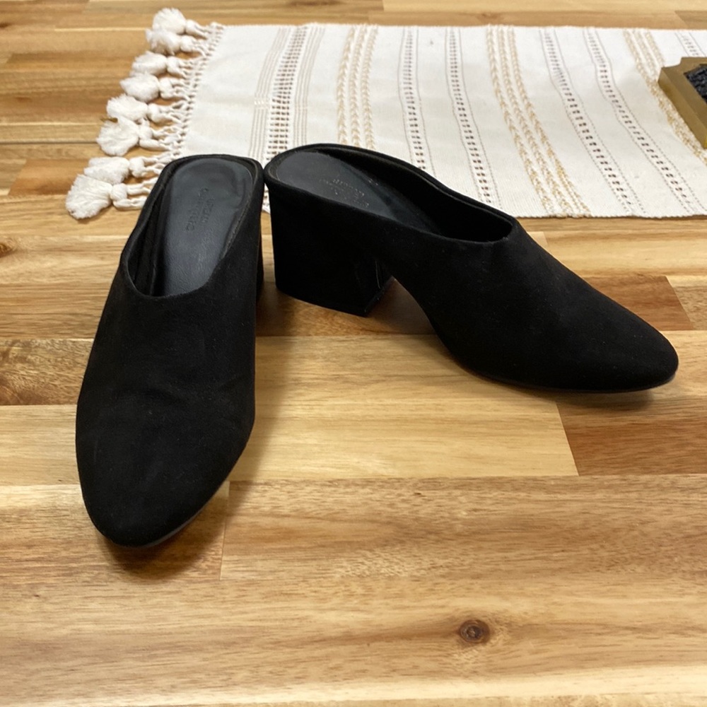 Urban Outfitters Mules